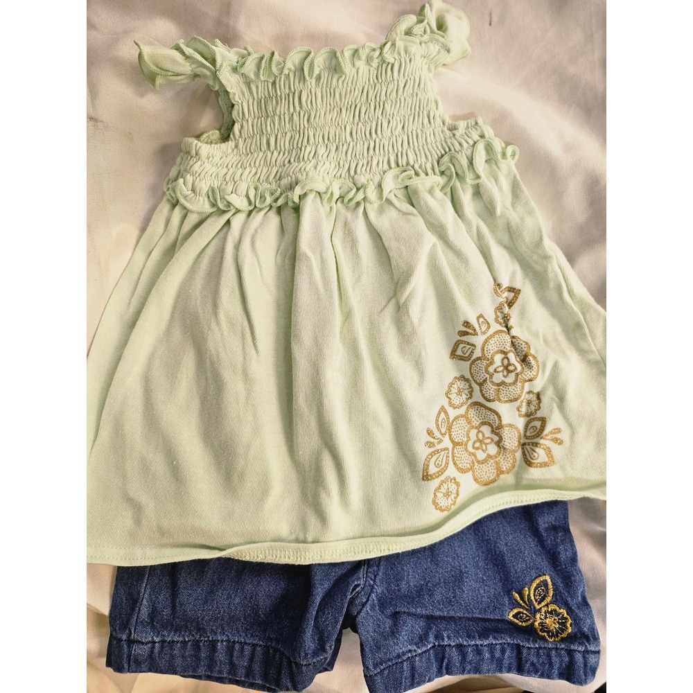 Little Lindsey Baby Girls 12M Green Smocked Top and Denim Shorts Floral Set